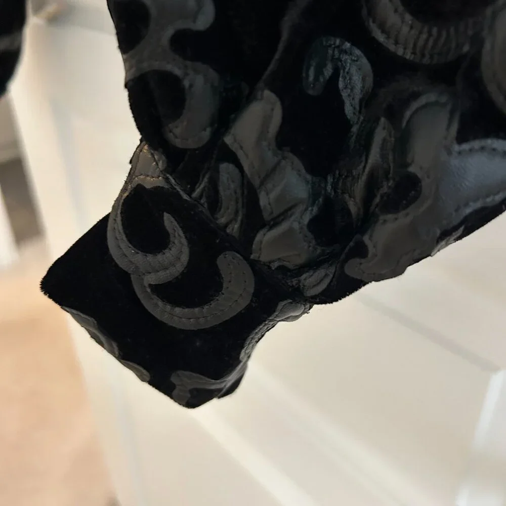 Zara Velvet Baroque/Gothic Appliqué Blouse with Funnel Neck Detail SZ XS - Picture 8 of 8